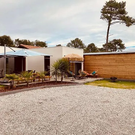 Holiday home Magnifique Maison Architecturale A L'ocean *